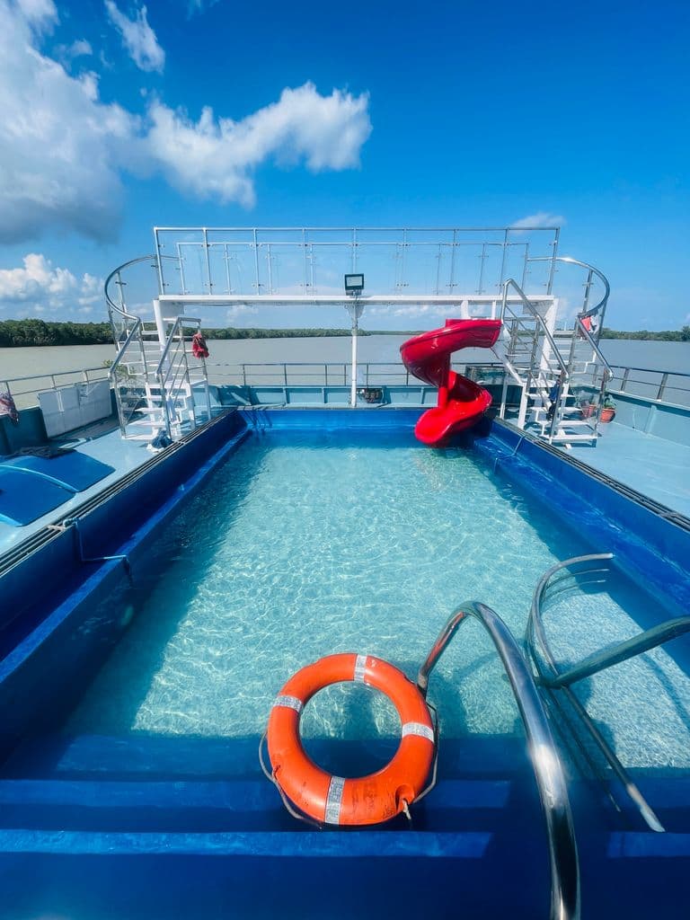 swimming pool